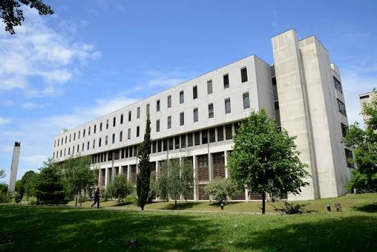 Faculdade de Ciências da Universidade do Porto.